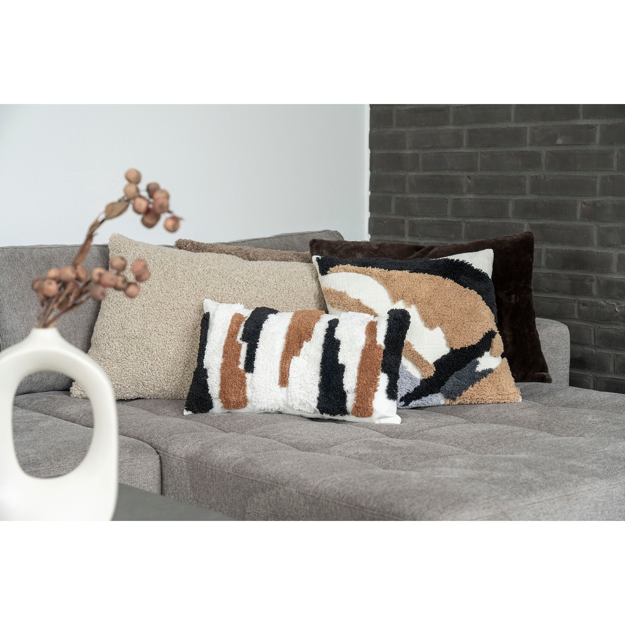Tavira Cushion - Cushion, grey-brown bouclé 45x60 cm