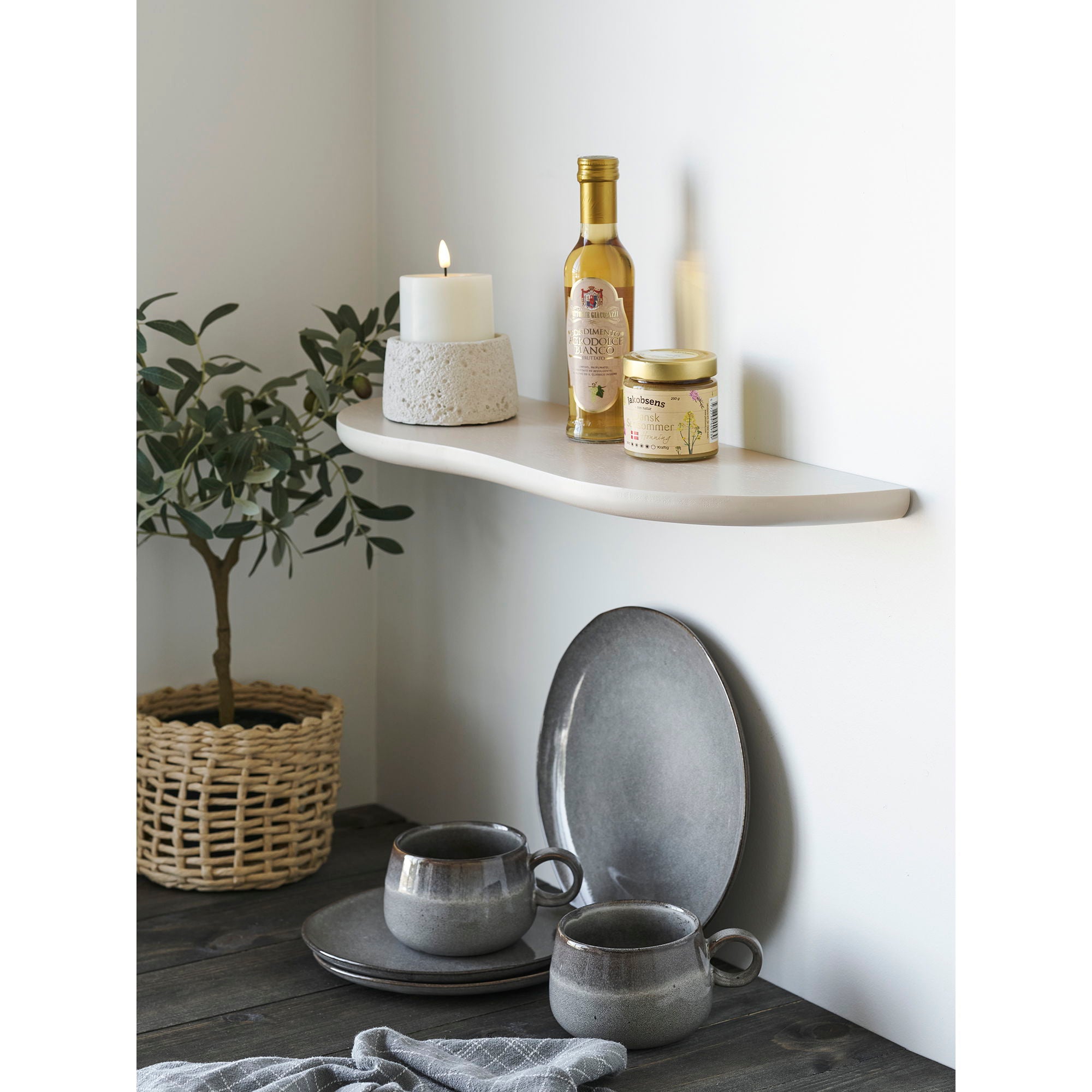 Botta wandplank beige 57x19x2,5 cm