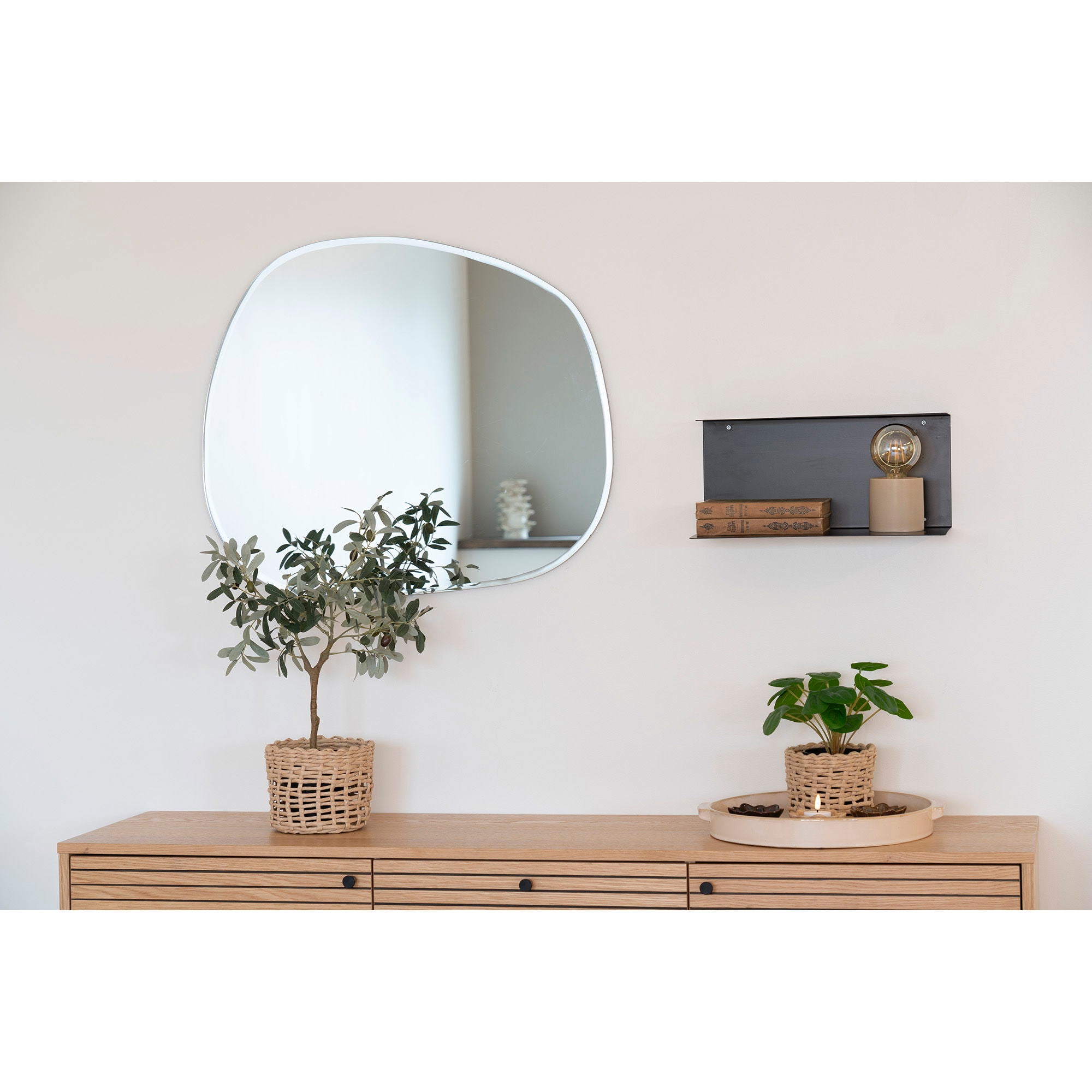 Lille wandplank 40x18x18 cm