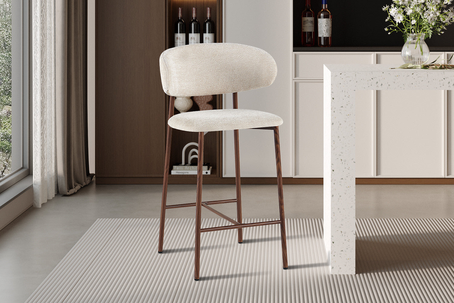Counterstoel 'Coco' Walnoot - Stof Raven 24 Beige