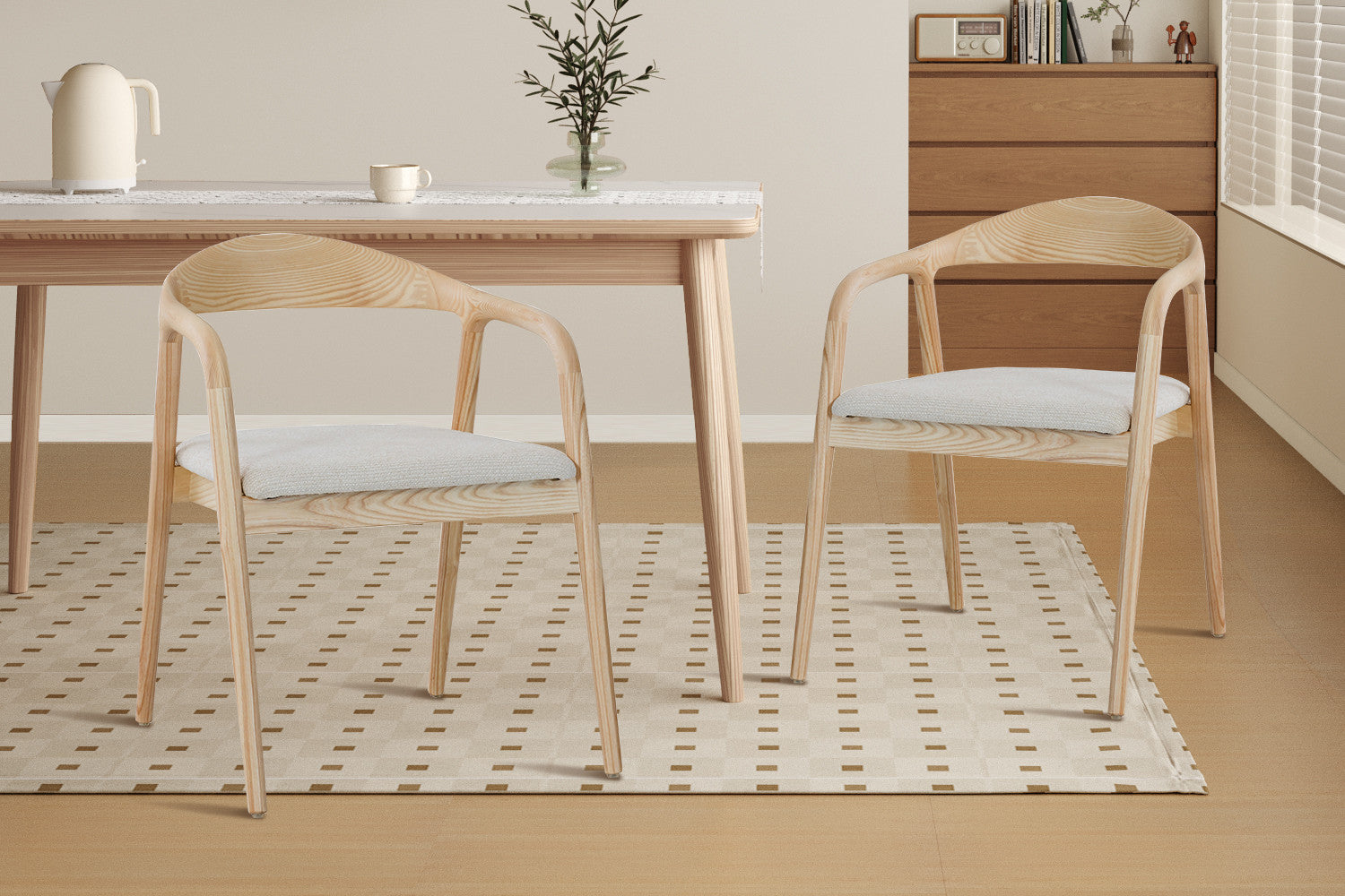 Stoel Claire Essenhout Milan Beige