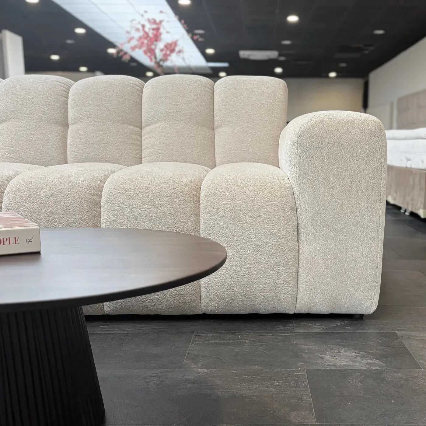 Loungebank Cloud