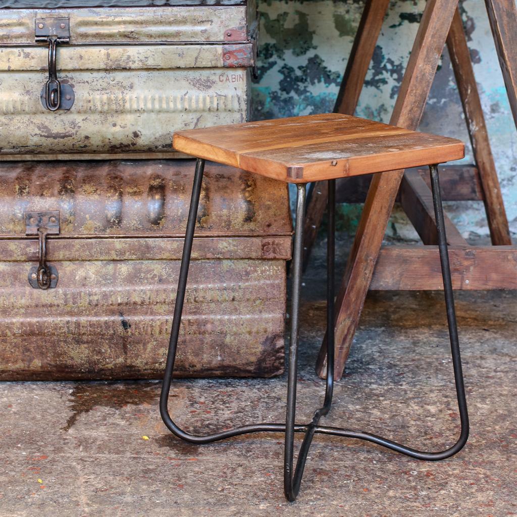 Factory kruk/bijzettafel - FSC-gerecycled hout -29x29x46 cm