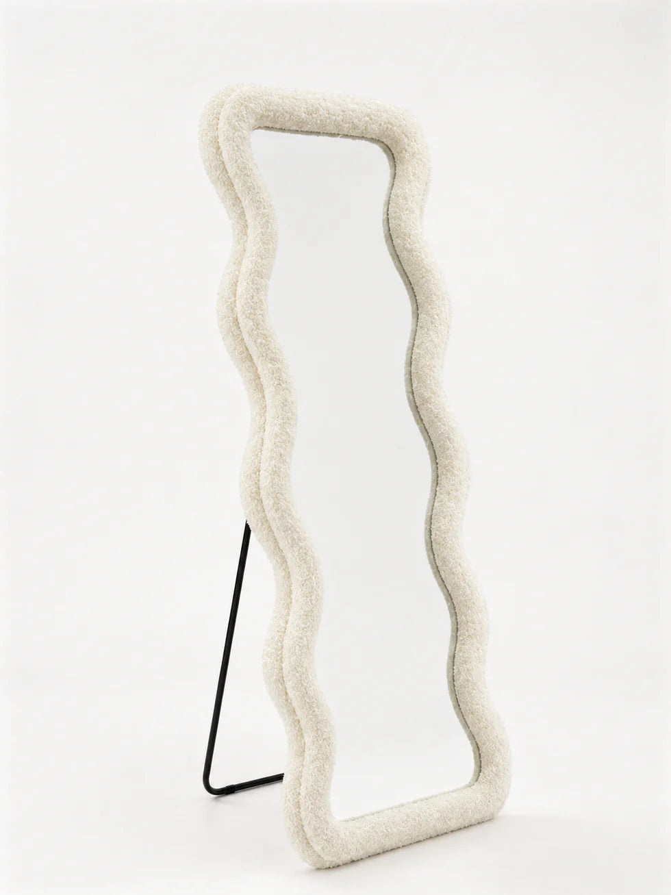 Ted ivory Wave